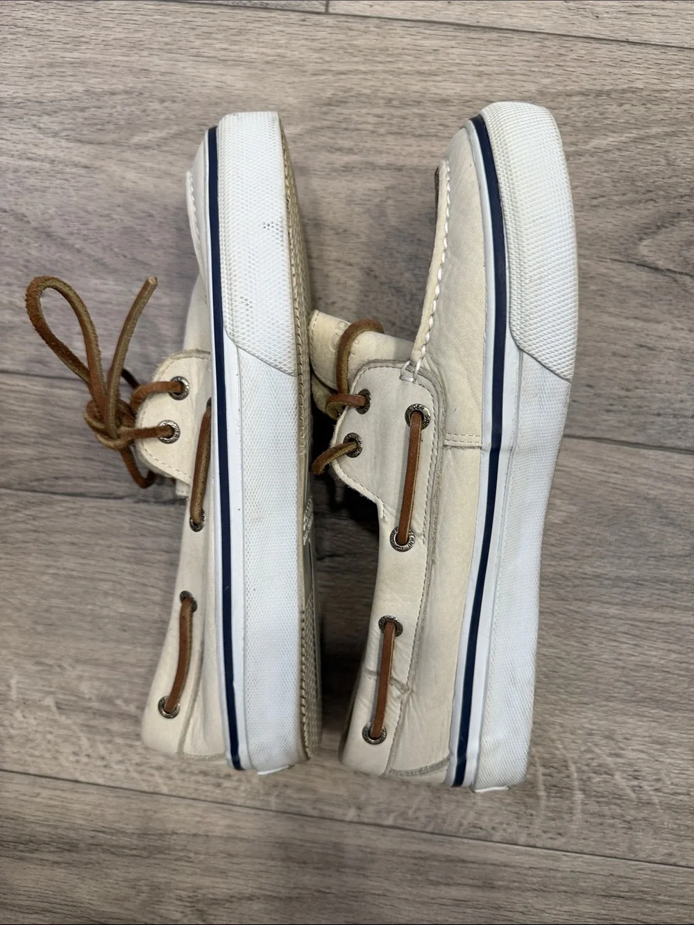 Sperry Top-Sider Men’s 8.5M White Leather Boat Shoes Brown Laces